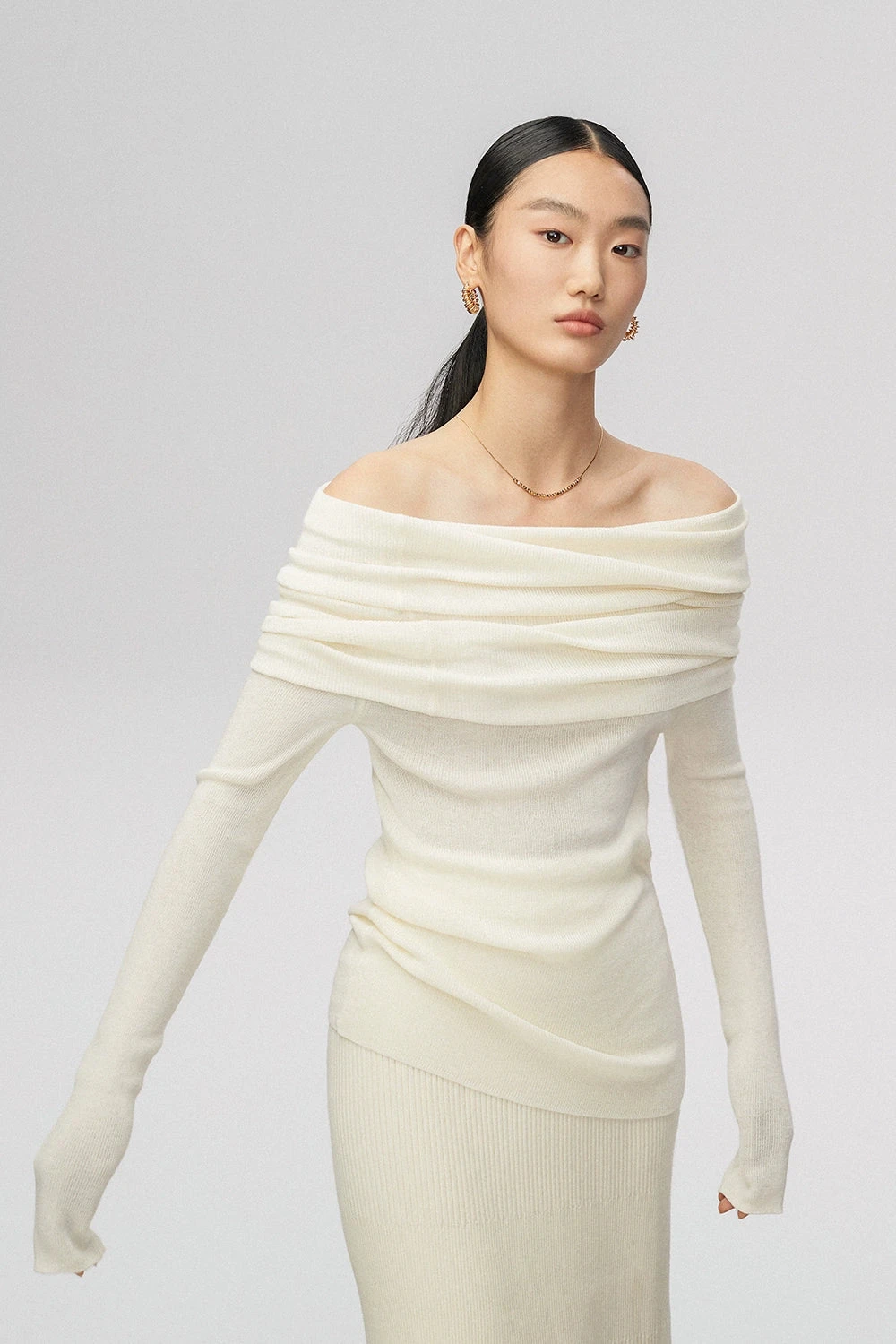 Off-Shoulder Ribbed Knit Long Sleeve Sweater Top 4 Off-Shoulder Ribbed Knit Long Sleeve Sweater Top - Image 4