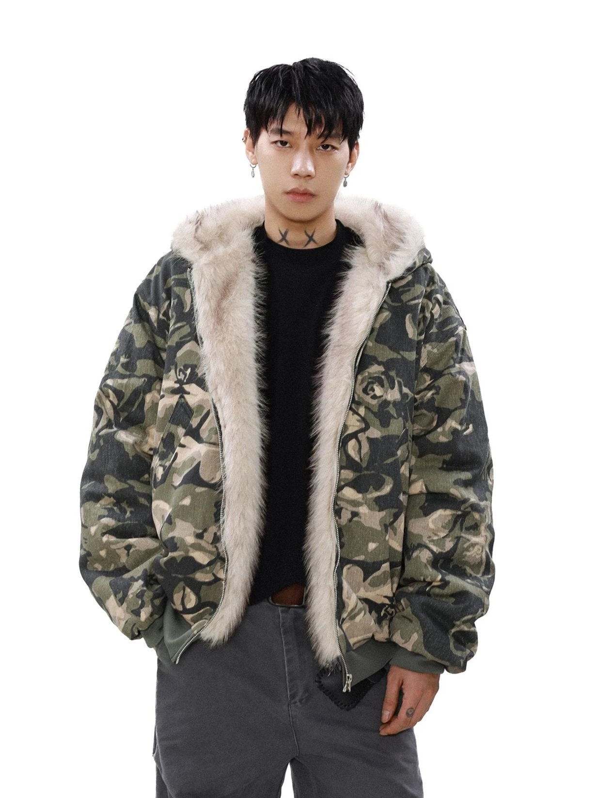 Faux Fur Line Camo Hooded Bomber Jacket 2 Faux Fur Line Camo Hooded Bomber Jacket - Image 2