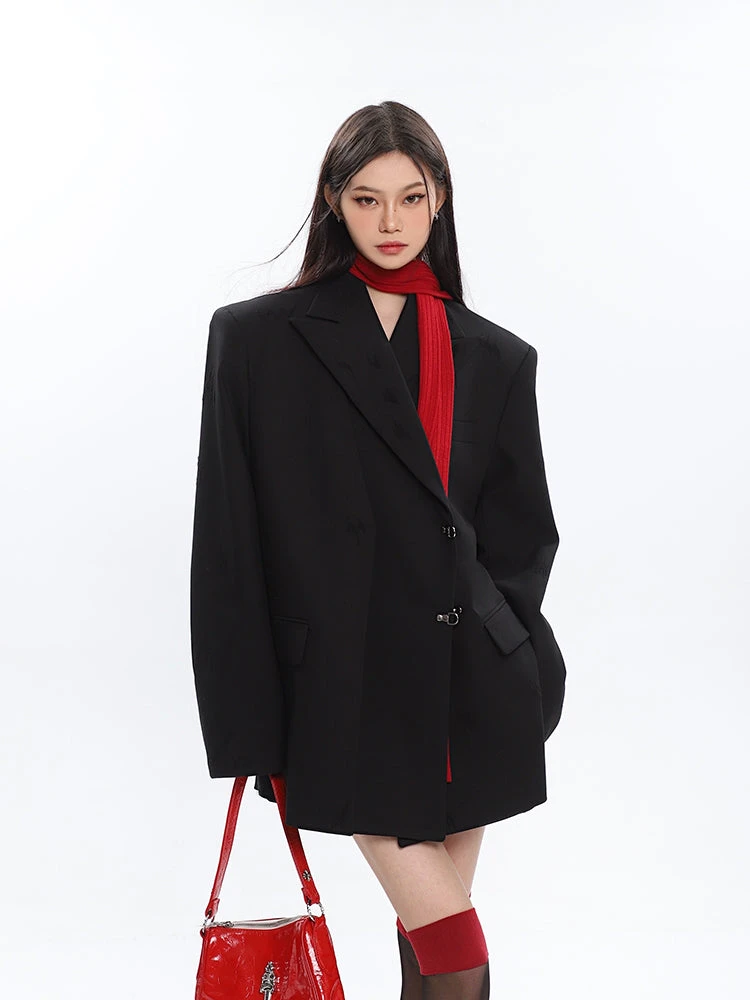 Oversized Notch Lapel Double-Breasted Blazer With Silver Accents 3 Oversized Notch Lapel Double-Breasted Blazer With Silver Accents - Image 3