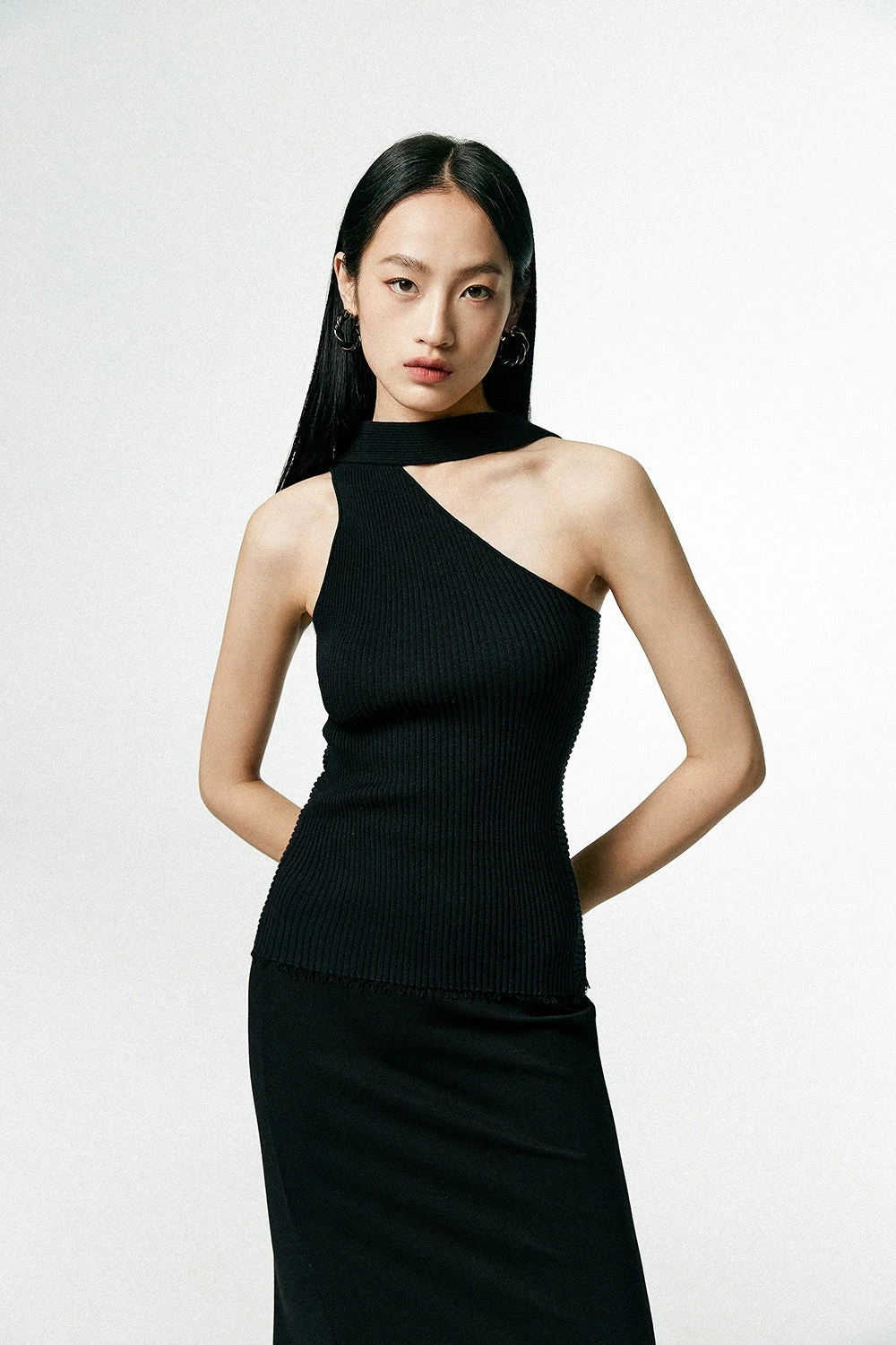 Asymmetrical Neck Sleeveless Ribbed Top 9 Asymmetrical Neck Sleeveless Ribbed Top - Image 9
