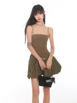 Spaghetti Strap Pleated Mini Bubble-Skirt Skater Dress -Modern Wear Shop O1CN01KDAS5625KicWF6QIa 1979797508