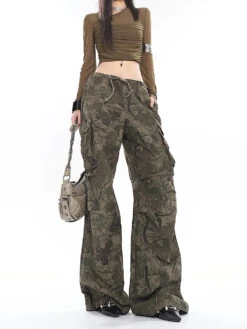 Camo Low-Waisted Cargo Wide-Leg Pants -Modern Wear Shop O1CN01KQDzqP25Kib9Hfpe4 1979797508
