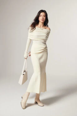 Off-Shoulder Ribbed Knit Layered Long Sleeve Sweater 25 Off-Shoulder Ribbed Knit Layered Long Sleeve Sweater -Modern Wear Shop O1CN01LrCTNQ1G1RO9hXrvo 2209932910562
