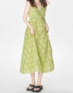 Textured Spaghetti Strap Midi Dress 29 Textured Spaghetti Strap Midi Dress -Modern Wear Shop O1CN01MJt5NX1y6KkLkPwl7 75216529