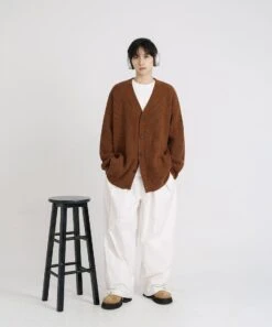 Oversized Ribbed Knit Cardigan With Button Front -Modern Wear Shop O1CN01MwW1cR1sgABGgD8ba 738455795