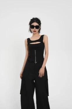 Sleeveless Cutout Top With Zip Split Detail 22 Sleeveless Cutout Top With Zip Split Detail -Modern Wear Shop O1CN01OWjyBo1t4R8b1vYXp 722875848