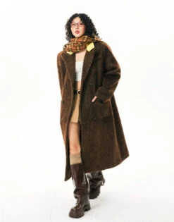 Fuzzy Double Breasted Longline Coat With Corduroy Collar -Modern Wear Shop O1CN01Oytwo11HvbfEC0Cfr 2971280820
