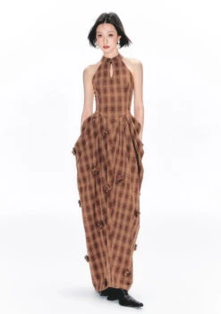 Halter Neck Plaid Maxi Dress With Ruched Details -Modern Wear Shop O1CN01QLNjw21REgsgUzHVo 1048422080