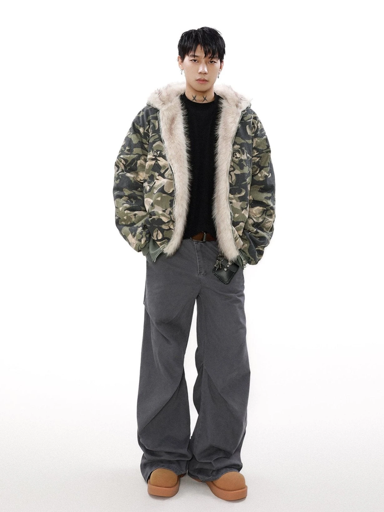 Faux Fur Line Camo Hooded Bomber Jacket 7 Faux Fur Line Camo Hooded Bomber Jacket - Image 7