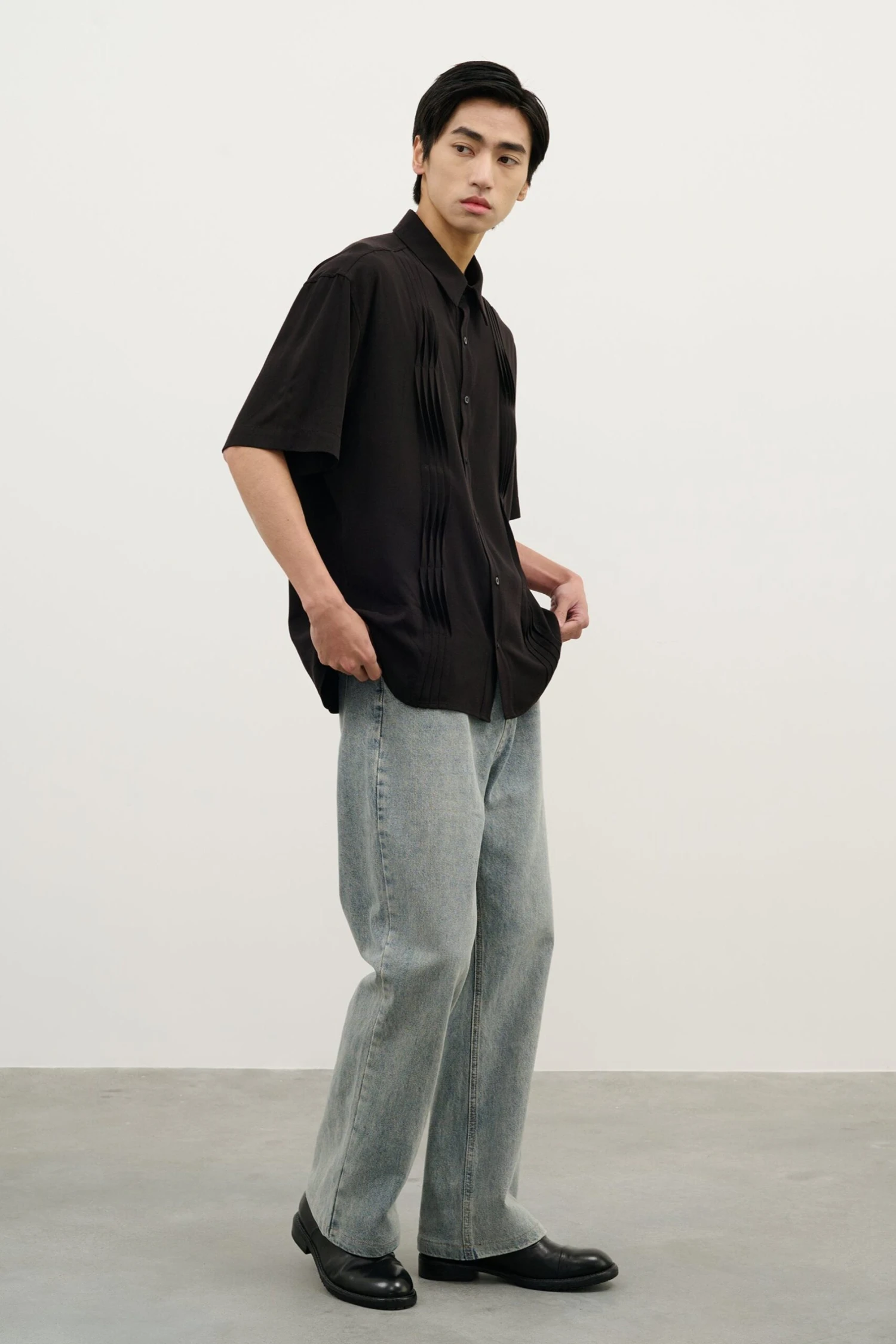 Pleated Wave-Panel Short Sleeve Button-Up Shirt 15 Pleated Wave-Panel Short Sleeve Button-Up Shirt - Image 15
