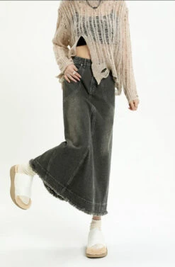 Distressed Hem Faded Denim Midi Skirt 8 Distressed Hem Faded Denim Midi Skirt -Modern Wear Shop O1CN01UtbAc11ItbT1BezCf 916590951