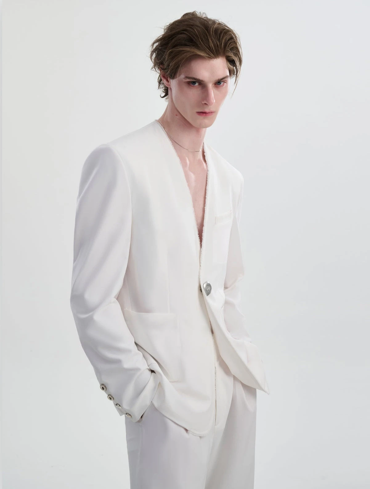 Distressed Hem Single Breasted Blazer With Patch Pockets 2 Distressed Hem Single Breasted Blazer With Patch Pockets - Image 2