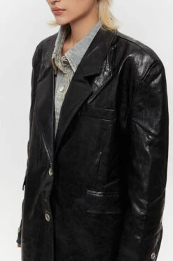 Glossy Faux Leather Oversized Blazer With Cuff Button Details -Modern Wear Shop O1CN01XxFKhz1hmc1uPFkxX 115004320