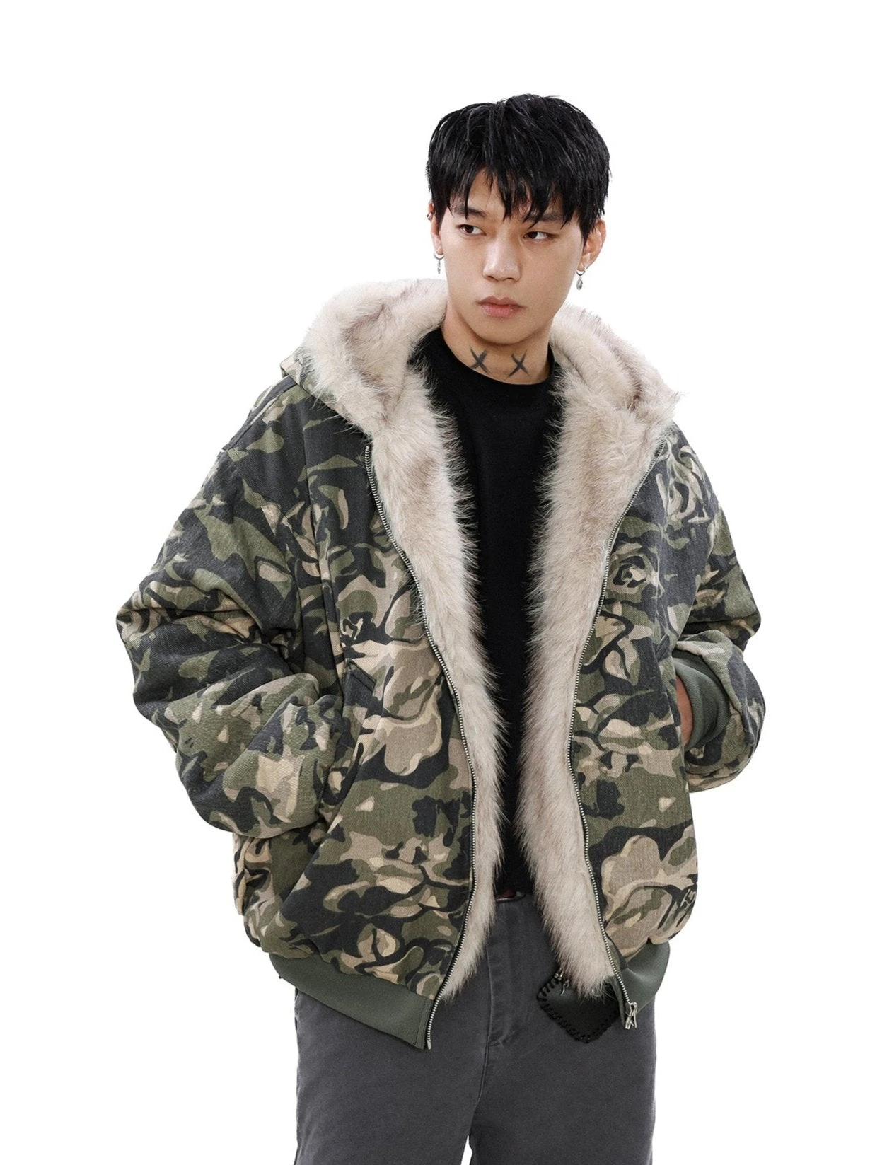 Faux Fur Line Camo Hooded Bomber Jacket 4 Faux Fur Line Camo Hooded Bomber Jacket - Image 4