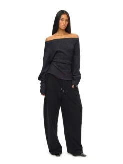 Off-Shoulder Flare Long Sleeve Top -Modern Wear Shop O1CN01ai9m1Y1o4pSGbA4Am 789515172