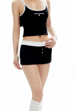 Contrast Waistband Buttoned Terry Shorts -Modern Wear Shop O1CN01cOGa4a2NBFUFNyeW6 2200576249924