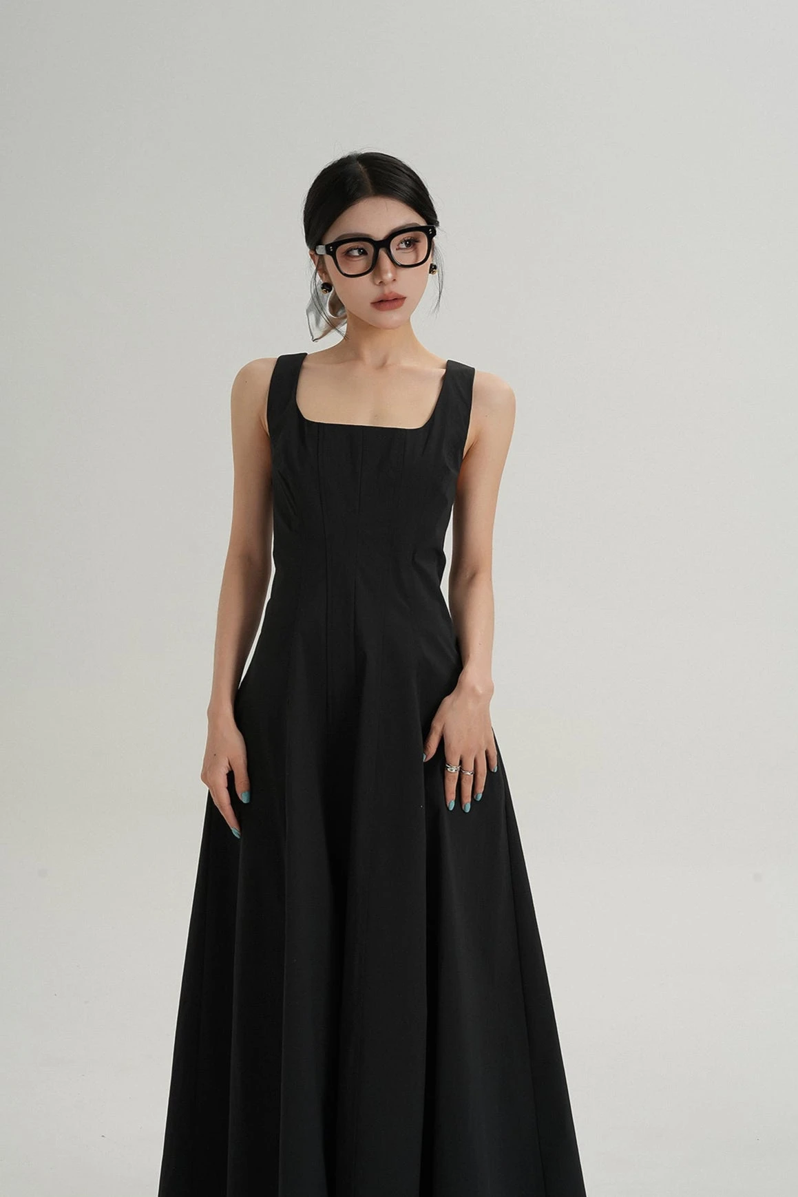 Sleeveless Square Neck Maxi Dress 8 Sleeveless Square Neck Maxi Dress - Image 8