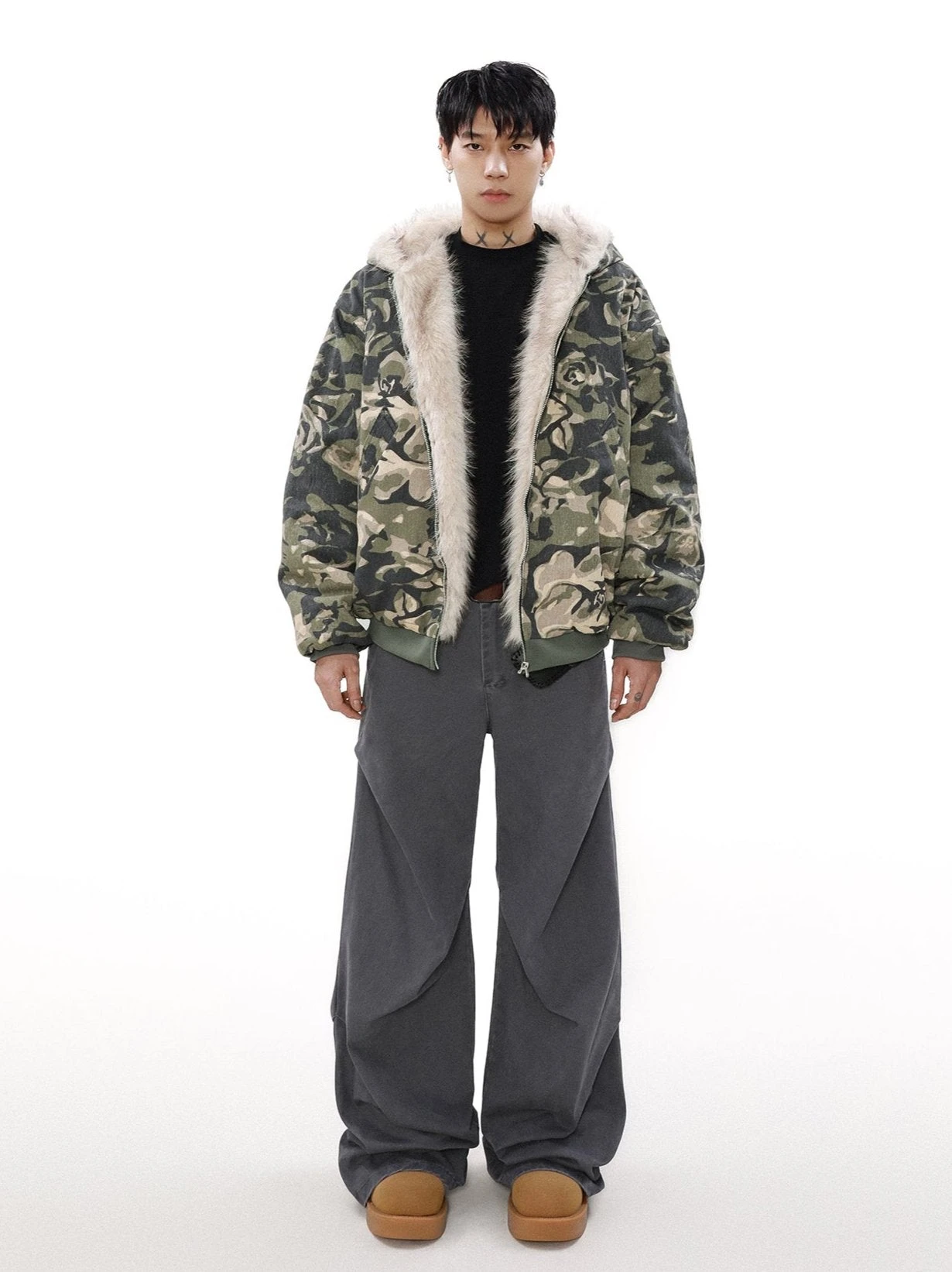 Faux Fur Line Camo Hooded Bomber Jacket 8 Faux Fur Line Camo Hooded Bomber Jacket - Image 8
