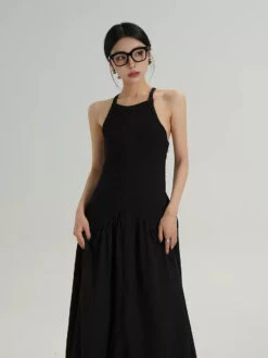 Textured Bodice Halterneck Maxi Dress -Modern Wear Shop O1CN01mcXv6J1t4REIHnHPU 722875848 jpg q50 jpg 7e28d477 267a 4471 b8db cbaa74f8b423