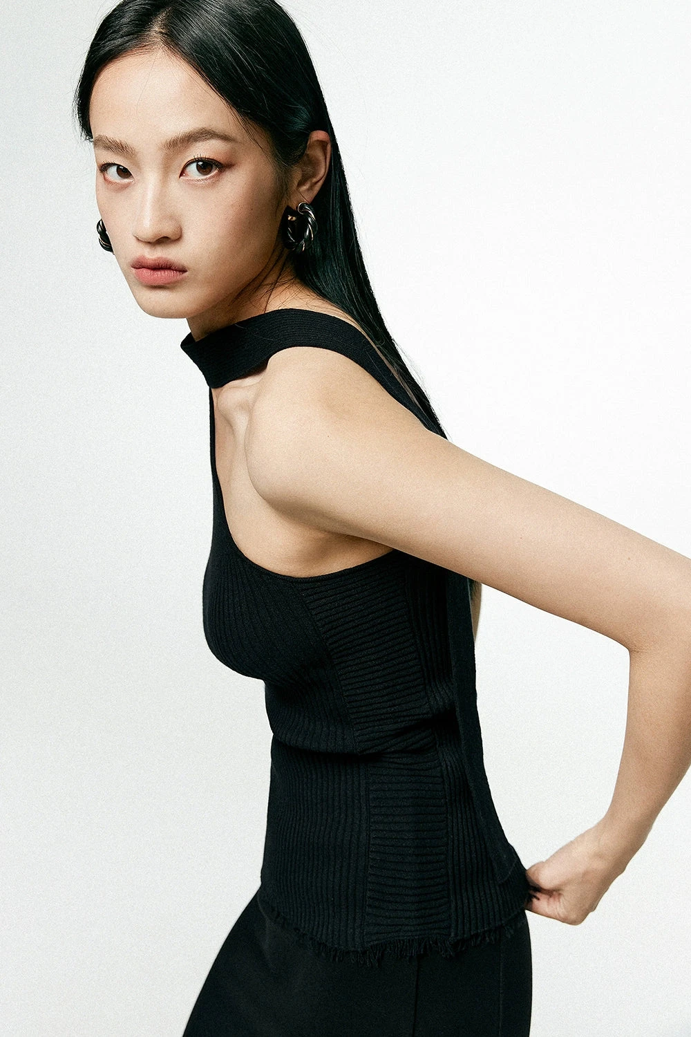Asymmetrical Neck Sleeveless Ribbed Top 13 Asymmetrical Neck Sleeveless Ribbed Top - Image 13