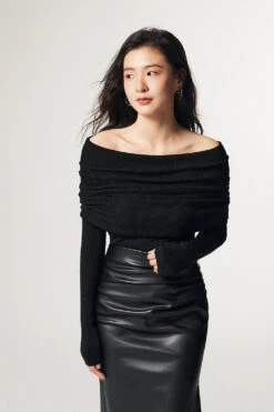 Off-Shoulder Ribbed Knit Layered Long Sleeve Sweater 29 Off-Shoulder Ribbed Knit Layered Long Sleeve Sweater -Modern Wear Shop O1CN01rotuWe1G1ROAsGHUz 2209932910562