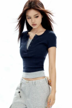 Ribbed Henley Mock Two-Piece Short Sleeve Crop Top 22 Ribbed Henley Mock Two-Piece Short Sleeve Crop Top -Modern Wear Shop O1CN01wgtIPn2NBFVTxS5FP 2200576249924