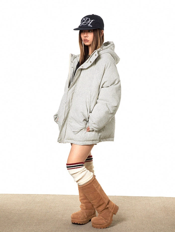 Oversized Plaid Puffer Hooded Jacket With Pockets 5 Oversized Plaid Puffer Hooded Jacket With Pockets - Image 5