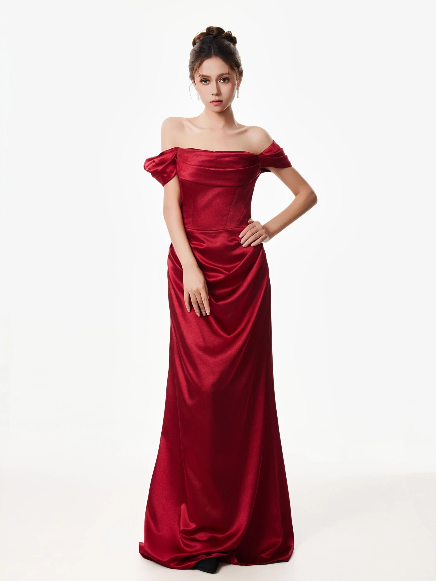 Off-Shoulder Satin Draped Corset Evening Dress 3 Off-Shoulder Satin Draped Corset Evening Dress - Image 3