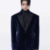 Oversized Wide-Fit Velvet Blazer With Contrast Lapel