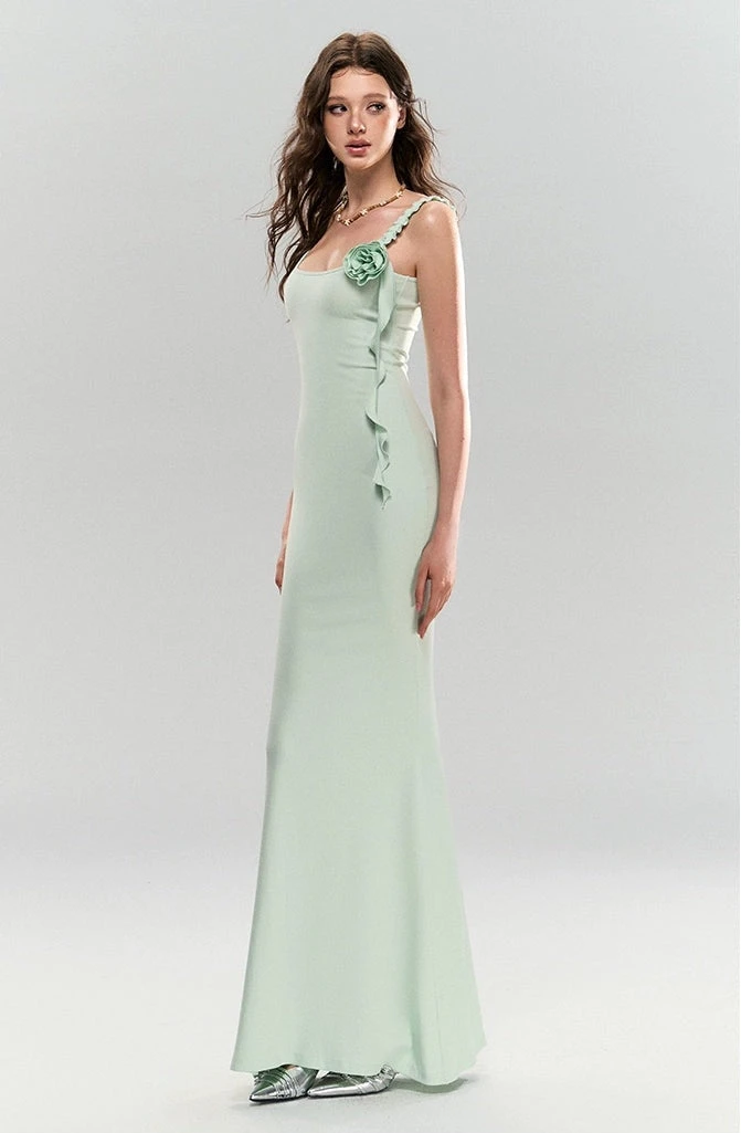 Sleeveless Ruffle Trim Midi Dress With Floral Appliqué 5 Sleeveless Ruffle Trim Midi Dress With Floral Appliqué - Image 5