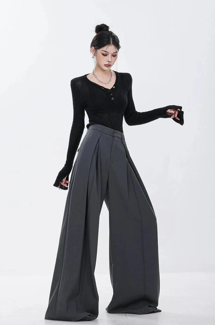 High Waist Wide Leg Multi-Pleated Trousers 4 High Waist Wide Leg Multi-Pleated Trousers - Image 4