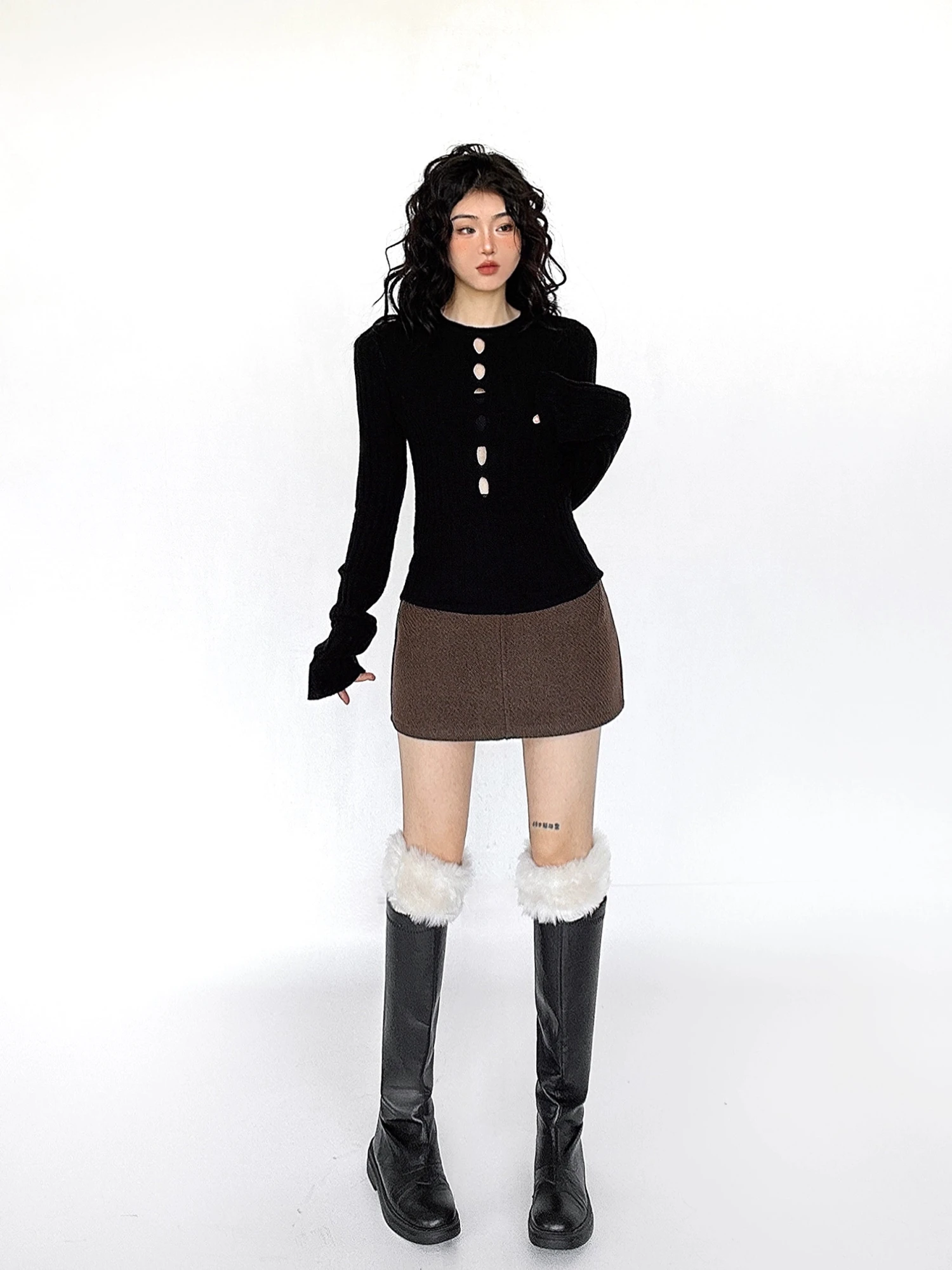 Flare Long Sleeve Ribbed Knit Top With Cutouts 7 Flare Long Sleeve Ribbed Knit Top With Cutouts - Image 7