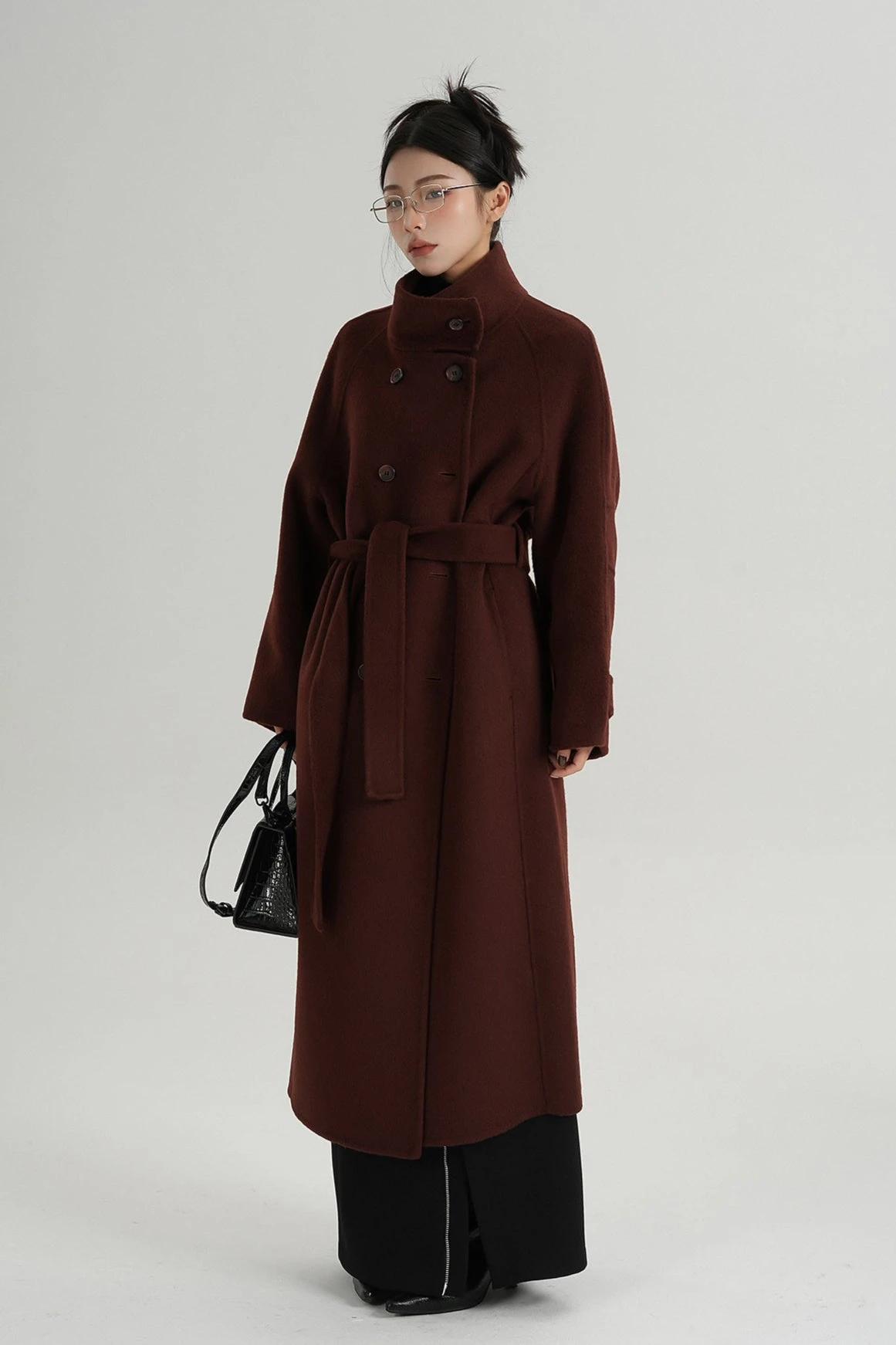 Oversized Double-Breasted Panelled Long Coat 1 Oversized Double-Breasted Panelled Long Coat