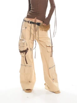 Wide-Leg Low Waist Cargo Pants With Multi-Pocket Detail -Modern Wear Shop aeb28e5233943c01f54749cca76061f8