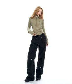 Wide-Leg Button-Detail Cargo Trousers -Modern Wear Shop aff6e17bb0852d235e83b01416932317