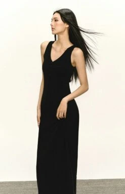 Sleeveless Ribbed Maxi Dress With Button Details -Modern Wear Shop bd086fa494331519c64256fbeca3da7b