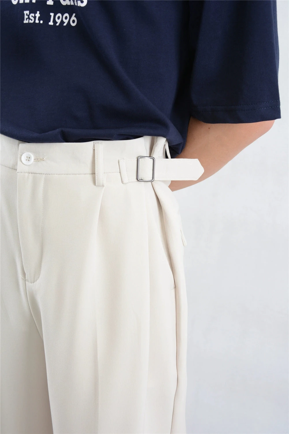 Wide Leg Pleated Trousers With Buckle Detail 5 Wide Leg Pleated Trousers With Buckle Detail - Image 5