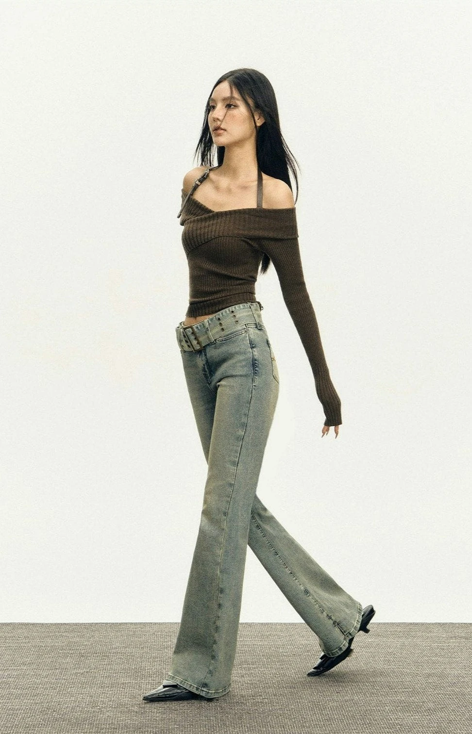 Halter Neck Ribbed Knit Long Sleeve Top 10 Halter Neck Ribbed Knit Long Sleeve Top - Image 10