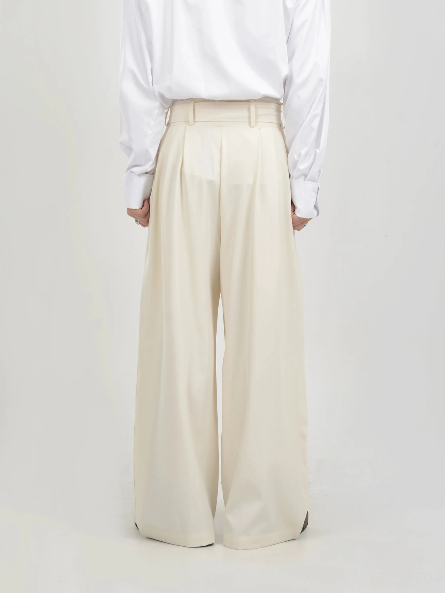 Wide Leg Belted Trousers With Pleat Detail 7 Wide Leg Belted Trousers With Pleat Detail - Image 7