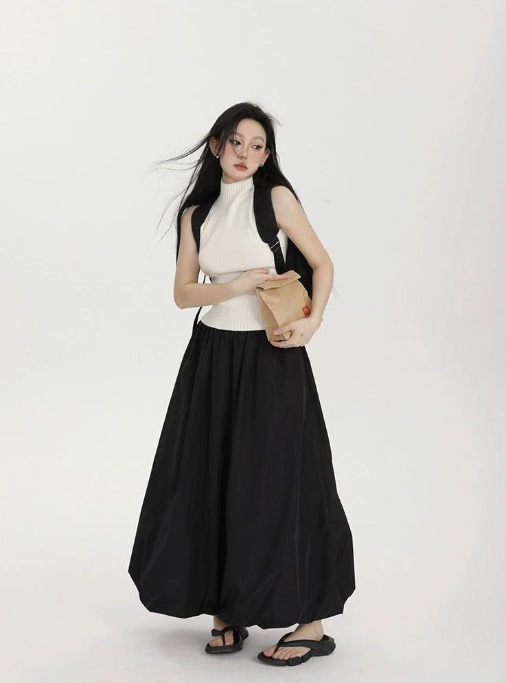 High-Waisted Balloon Maxi Skirt With Pockets 3 High-Waisted Balloon Maxi Skirt With Pockets - Image 3