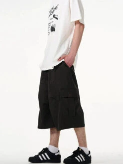Cargo Pocket Knee-Length Capri Shorts -Modern Wear Shop d64d99f218c8d8611b7e9e6bd8b22a54