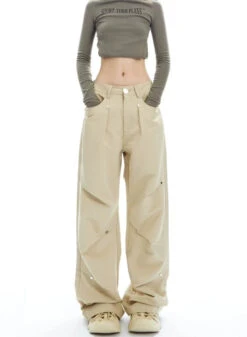 Wide-Leg Button-Detail Cargo Trousers -Modern Wear Shop db5d6dbabe04950fffc539e44eb5c051