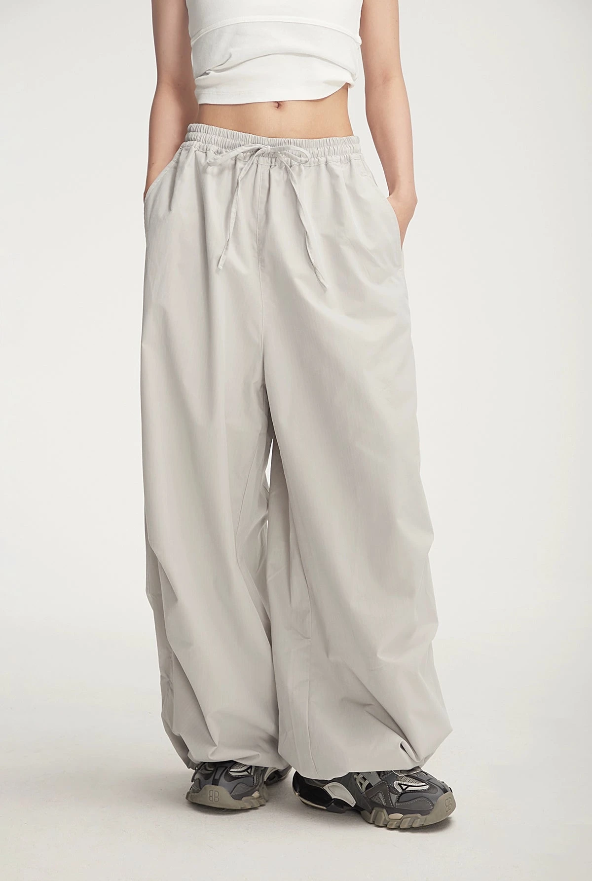 Drawstring Wide-Leg Parachute Jogger Pants 13 Drawstring Wide-Leg Parachute Jogger Pants - Image 13