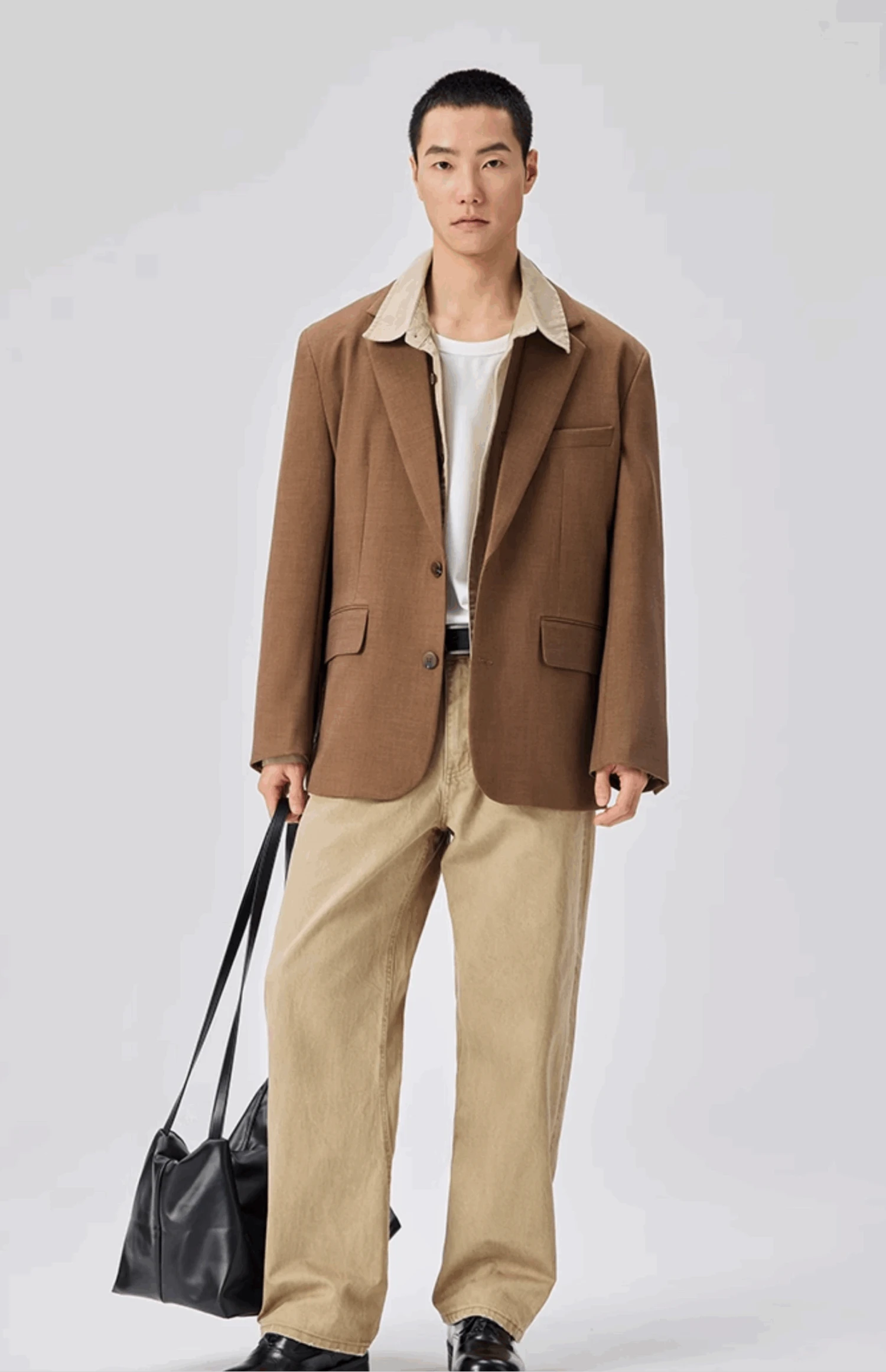 Single Breasted Blazer With Side Button Detail And Notch Lapel 5 Single Breasted Blazer With Side Button Detail And Notch Lapel - Image 5