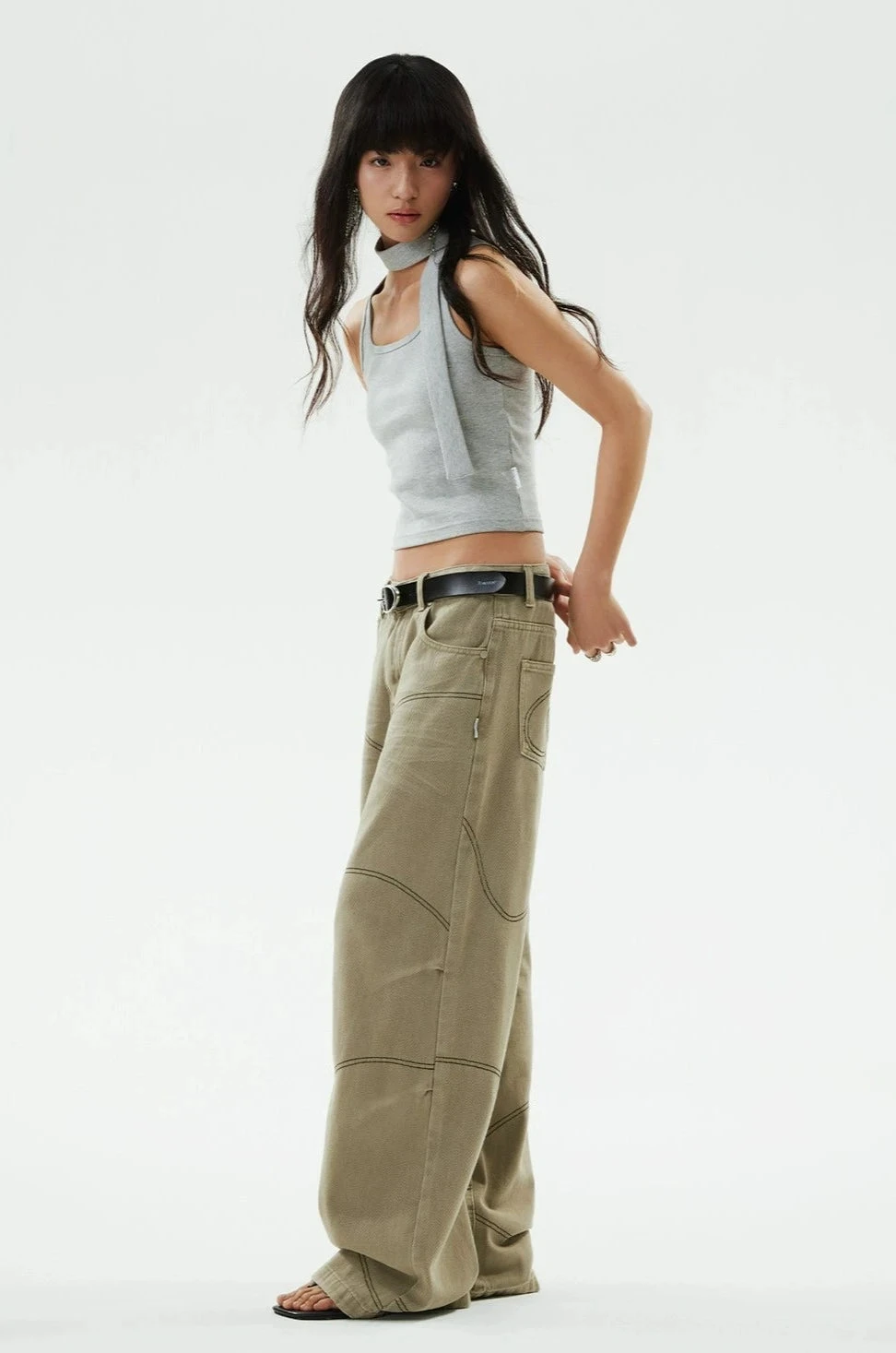 Ribbed Halterneck Crop Top With Choker-Scarf Neckline 5 Ribbed Halterneck Crop Top With Choker-Scarf Neckline - Image 5