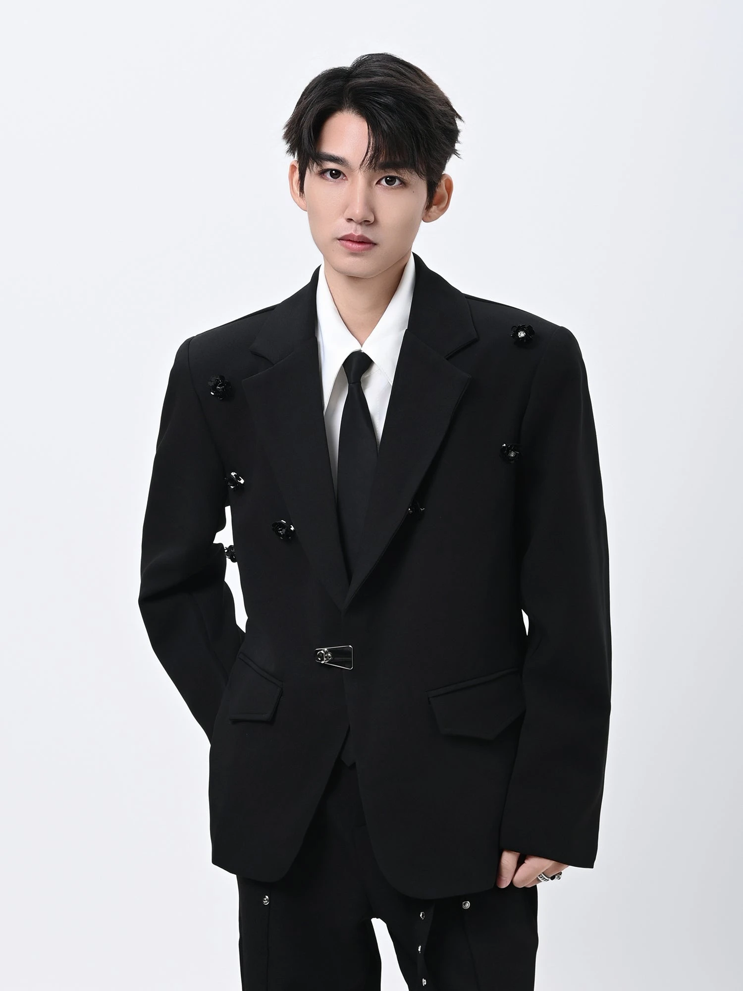 Tailored Blazer With Metal Clasp And Flower Embellishment 3 Tailored Blazer With Metal Clasp And Flower Embellishment - Image 3