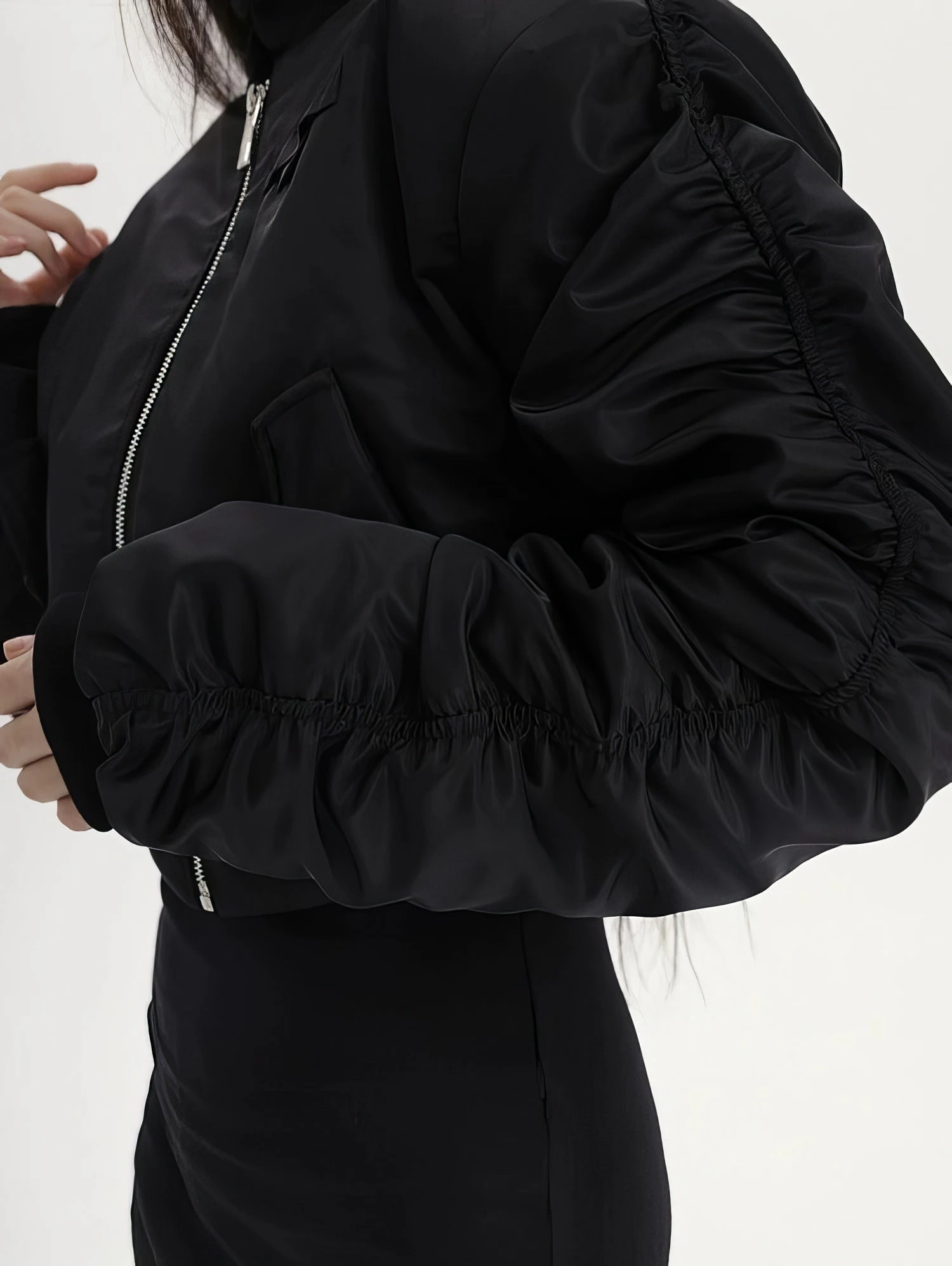 Puffer Ruched Sleeve Cropped Bomber Jacket 2 Puffer Ruched Sleeve Cropped Bomber Jacket - Image 2