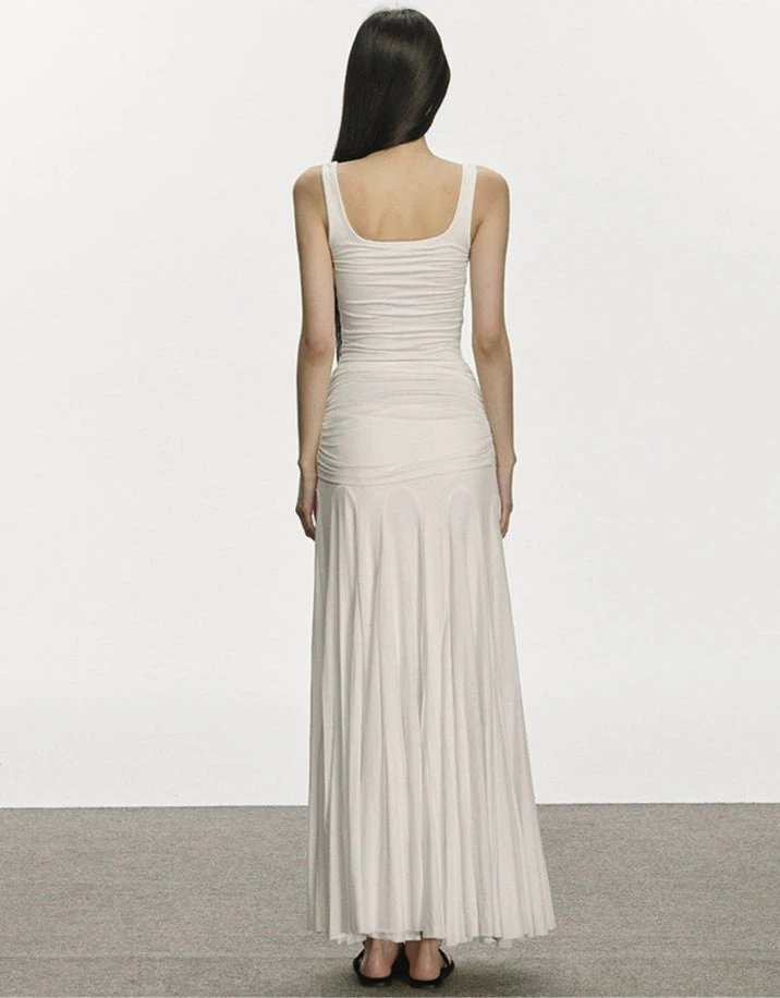 Ruched Spaghetti Strap Maxi Dress With Flared Hem 4 Ruched Spaghetti Strap Maxi Dress With Flared Hem - Image 4