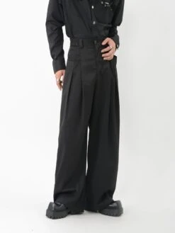 Wide-Leg Pleated Trousers With Fine Line Pocket Detail -Modern Wear Shop f27d83da7c2288111303e8d8c9360863