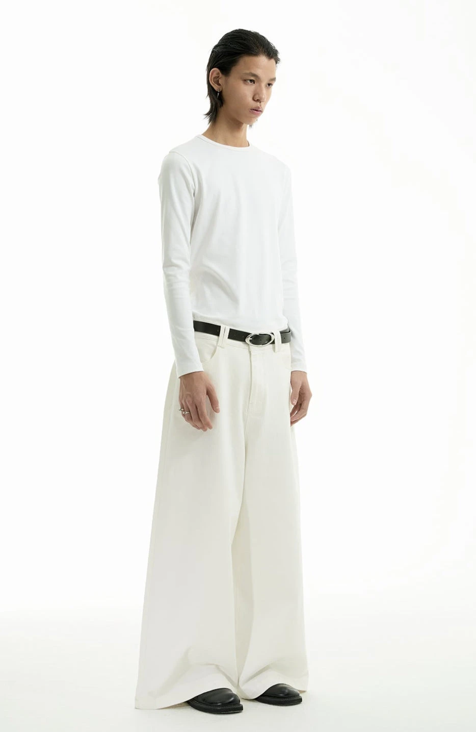 Low Waist Wide Leg Denim Jeans With Pockets 6 Low Waist Wide Leg Denim Jeans With Pockets - Image 6